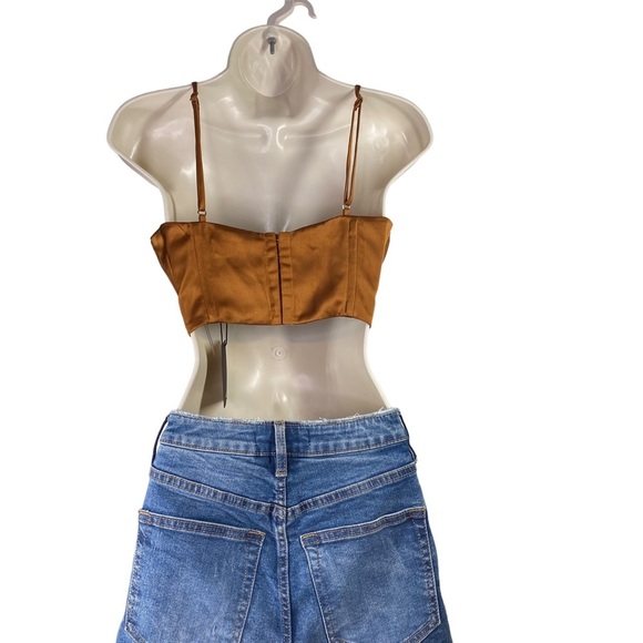 NBD | NWT Archer Crop Top in Gold Size XS - Picture 6 of 10